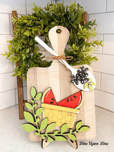 Load image into Gallery viewer, Interchangeable Faux Cutting Board