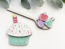 Load image into Gallery viewer, Interchangeable Faux Cutting Board