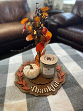 Load image into Gallery viewer, Pies, Pours and Thankful Workshop- Nov 12th 6pm