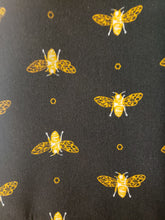 Load image into Gallery viewer, Mini Bee Gnome For Tier Tray