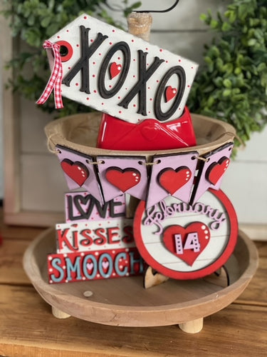 XOXO Tiered Tray Set