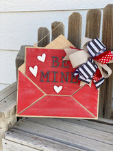 Load image into Gallery viewer, Valentine Envelope Door Hanger