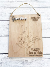 Load image into Gallery viewer, Grandma’s Handprint Boutique