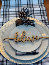 Load image into Gallery viewer, Christmas Plate Ornaments