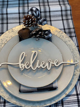 Load image into Gallery viewer, Christmas Plate Ornaments