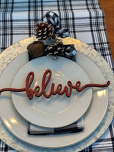 Load image into Gallery viewer, Christmas Plate Ornaments